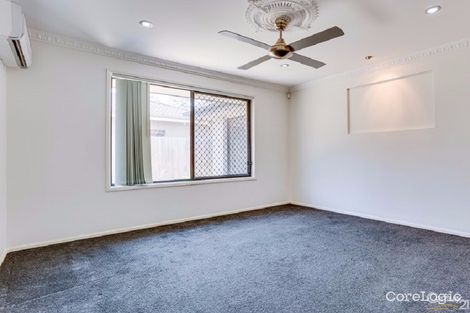 Property photo of 8 Davidshone Close Doolandella QLD 4077