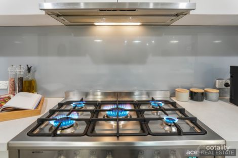 Property photo of 12 Koombahla Court Werribee VIC 3030