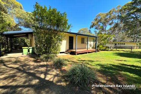 12 Waratah St, Russell Island, QLD 4184