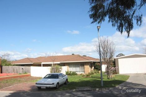 Property photo of 3 Curringa Close Berwick VIC 3806