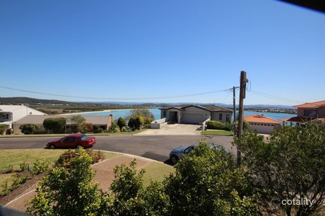 Property photo of 10 Diamond Close Swansea Heads NSW 2281