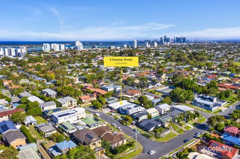 Property photo of 2/5 Kenmar Street Labrador QLD 4215