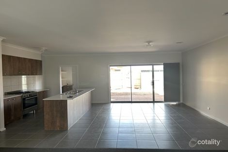 Property photo of 5 Bambury Close Koo Wee Rup VIC 3981