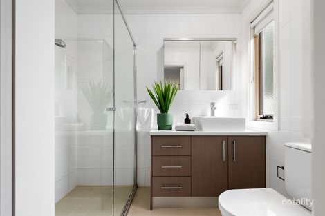 15 Louis Ave, Dandenong, VIC 3175