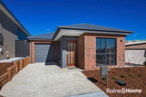 28 Saltbush Pde, Tralee, NSW 2620