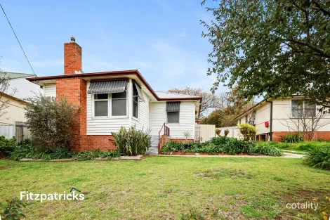 37 Phillip Ave, Mount Austin, NSW 2650