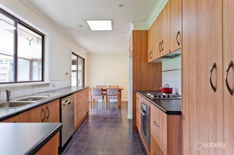 Property photo of 16 Specimen Hill Road Golden Square VIC 3555