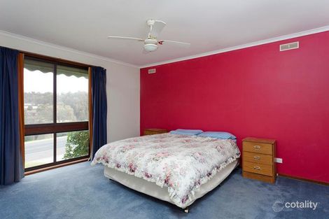 Property photo of 16 Specimen Hill Road Golden Square VIC 3555