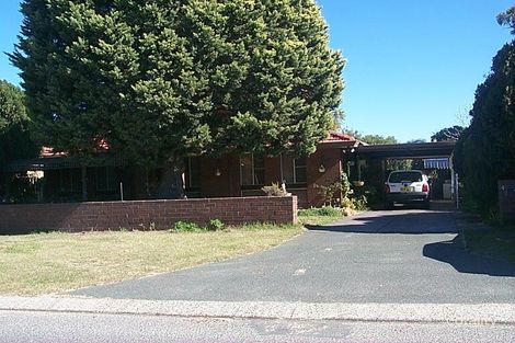 42 Golders Way, Girrawheen, WA 6064