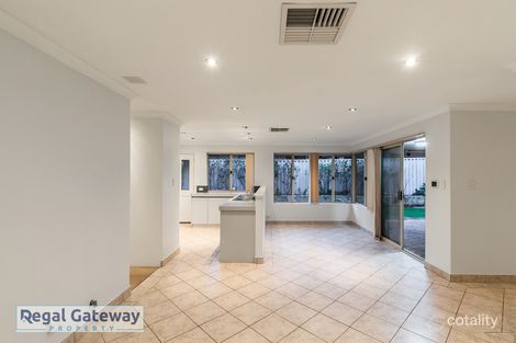 Property photo of 12 Aylesbury Close Jandakot WA 6164