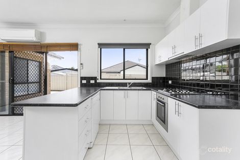 Property photo of 4/20 Verbena Terrace Epsom VIC 3551