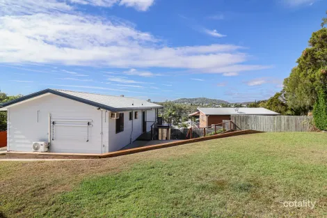 Property photo of 9 Erin Close New Auckland QLD 4680