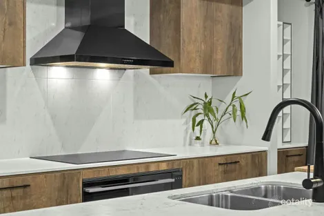 Property photo of 72 Macadamia Circuit Park Ridge QLD 4125