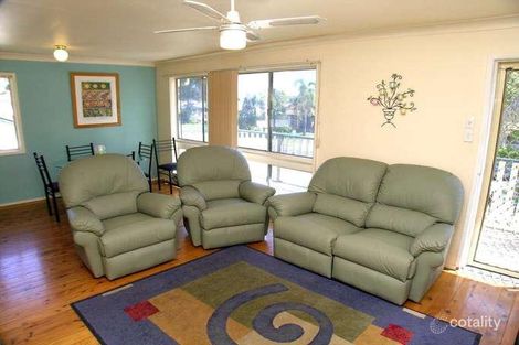 Property photo of 17 Illawong Close Davistown NSW 2251