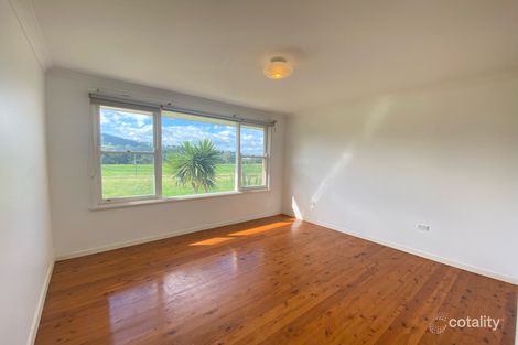 Property photo of 7 Tullimbar Lane Tullimbar NSW 2527