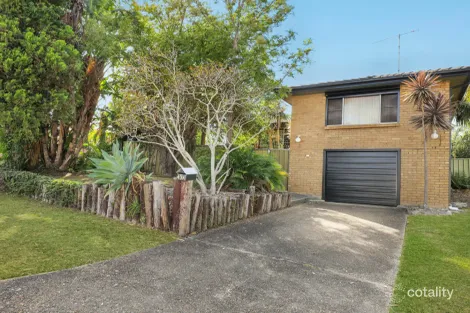 Property photo of 101 Cuthbert Drive Mount Warrigal NSW 2528