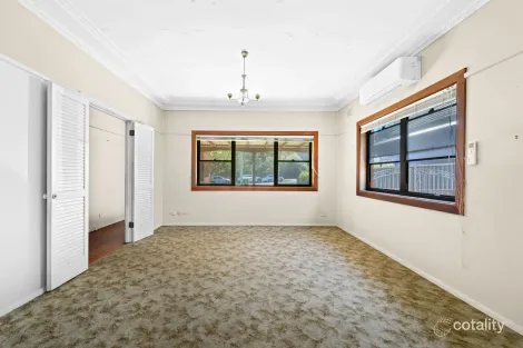 Property photo of 46 Canarys Road Roselands NSW 2196
