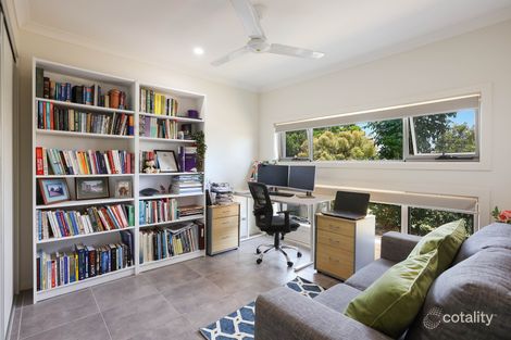 Property photo of 27 Denham Circuit Willow Vale QLD 4209