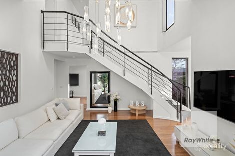 Property photo of 1 Gum Grove Bundoora VIC 3083