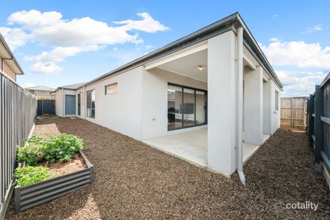 Property photo of 54 Ramornie Loop Wollert VIC 3750