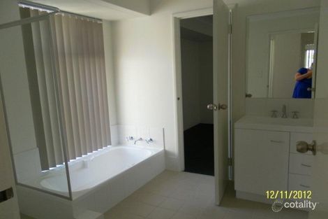 Property photo of 166 Gradient Way Beldon WA 6027