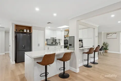 Property photo of 11 Haddon Place Picton NSW 2571