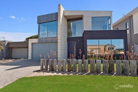 Property photo of 4 Roxburgh Court Warrnambool VIC 3280