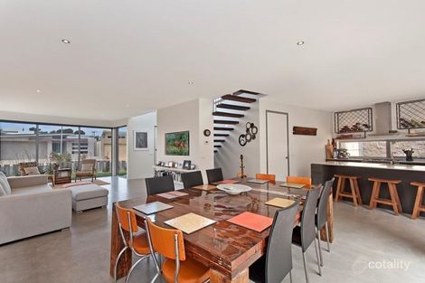 Property photo of 4 Roxburgh Court Warrnambool VIC 3280