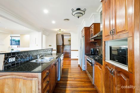 Property photo of 37 Byron Circuit Flinders NSW 2529