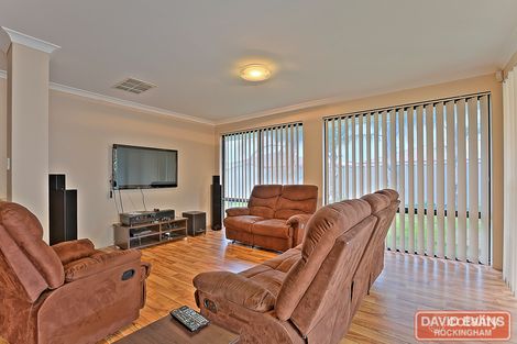 Property photo of 18 Silkhurst Crescent Warnbro WA 6169