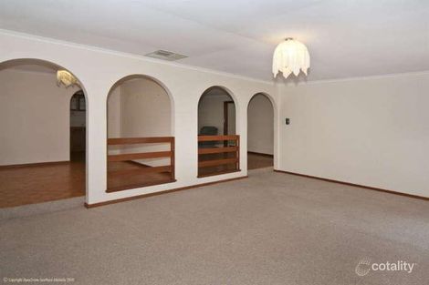 Property photo of 4 Heather Drive Christie Downs SA 5164