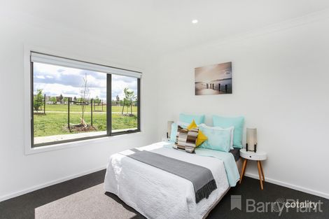 Property photo of 4 Fluent Lane Greenvale VIC 3059