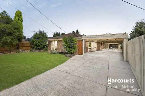 7 Blaxland Rd, Melton South, VIC 3338