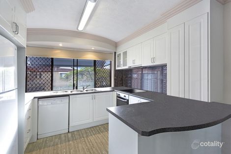 Property photo of 16/22 Second Avenue Broadbeach QLD 4218