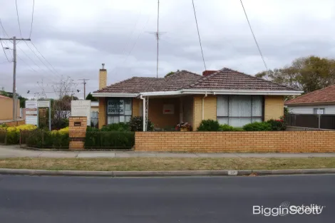 Property photo of 37 Harold Street Wendouree VIC 3355