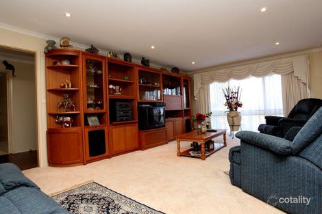 Property photo of 18 Osmand Street Wanniassa ACT 2903