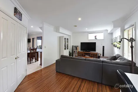 Property photo of 2/14 Sturdee Street Reservoir VIC 3073