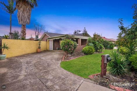 Property photo of 2 Hakea Court Werribee VIC 3030