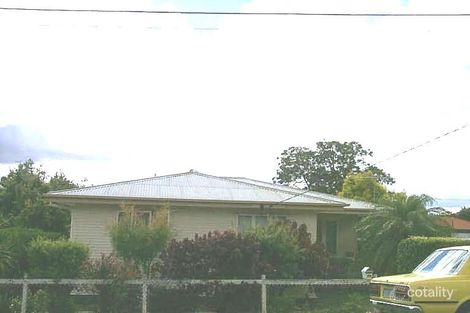 30 Walkers Lane, Booval, QLD 4304