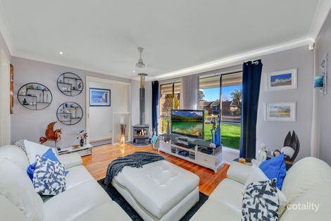 Property photo of 8 Bradley Place Ruse NSW 2560