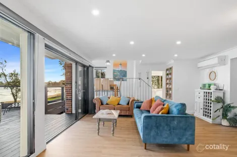 Property photo of 170 Scenic Drive Budgewoi NSW 2262