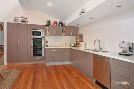Property photo of 82 Ocean Beach Drive Shellharbour NSW 2529