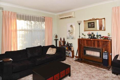 Property photo of 39 Breakwater Road Thomson VIC 3219