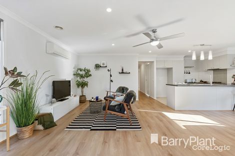 Property photo of 12 Narung Way Wyndham Vale VIC 3024