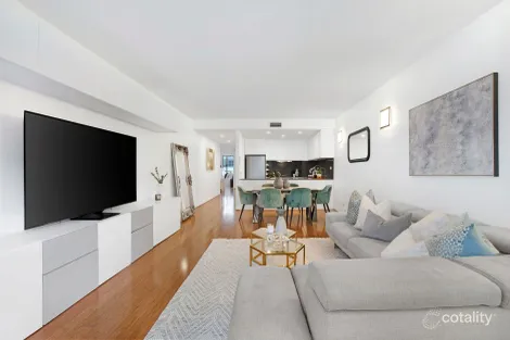 Property photo of 21/137-139 Bathurst Street Sydney NSW 2000