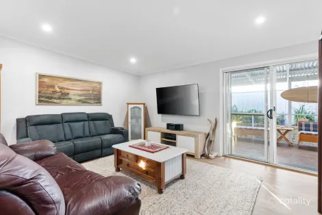 Property photo of 3/300 Kings Point Drive Ulladulla NSW 2539