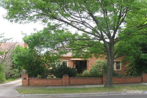 15 Columban Ave, Strathmore, VIC 3041