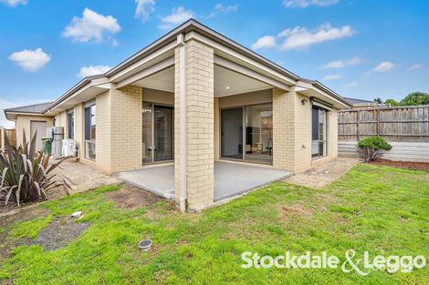 Property photo of 8 Bluejay Road Doreen VIC 3754