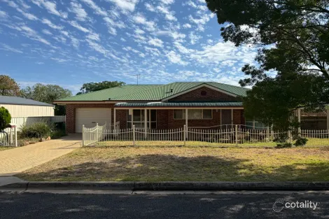 64 Walker St, Corowa, NSW 2646