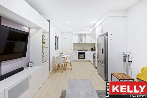 Property photo of 3/3 Salisbury Road Rivervale WA 6103